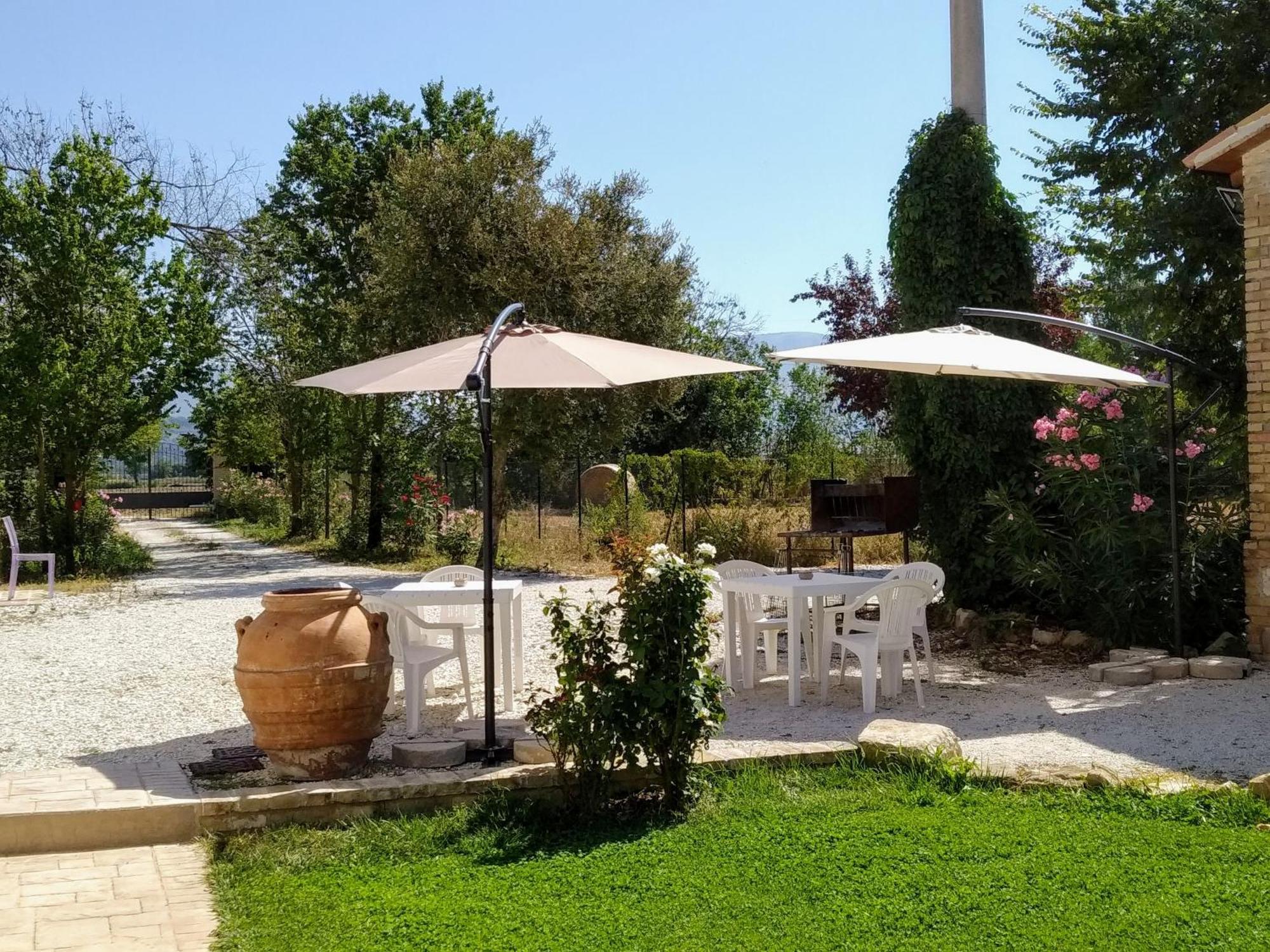 Podere Le Volte Degli Angeli Spello Εξωτερικό φωτογραφία