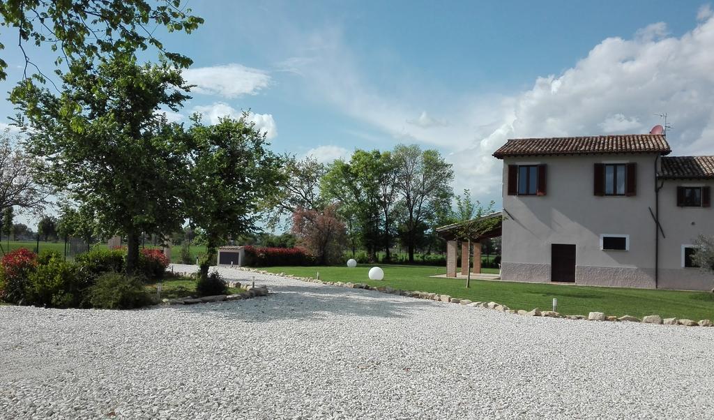 Podere Le Volte Degli Angeli Spello Εξωτερικό φωτογραφία